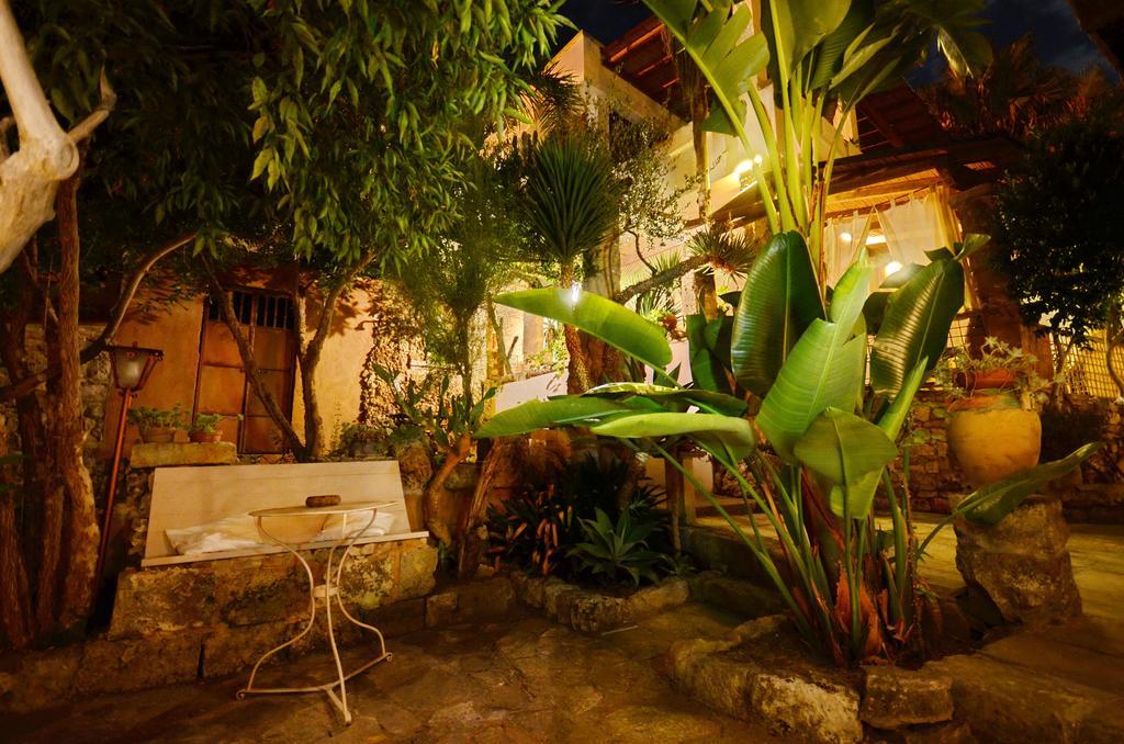 Felline In Bed&Breakfast Dimora Di Charme El Salento エクステリア 写真